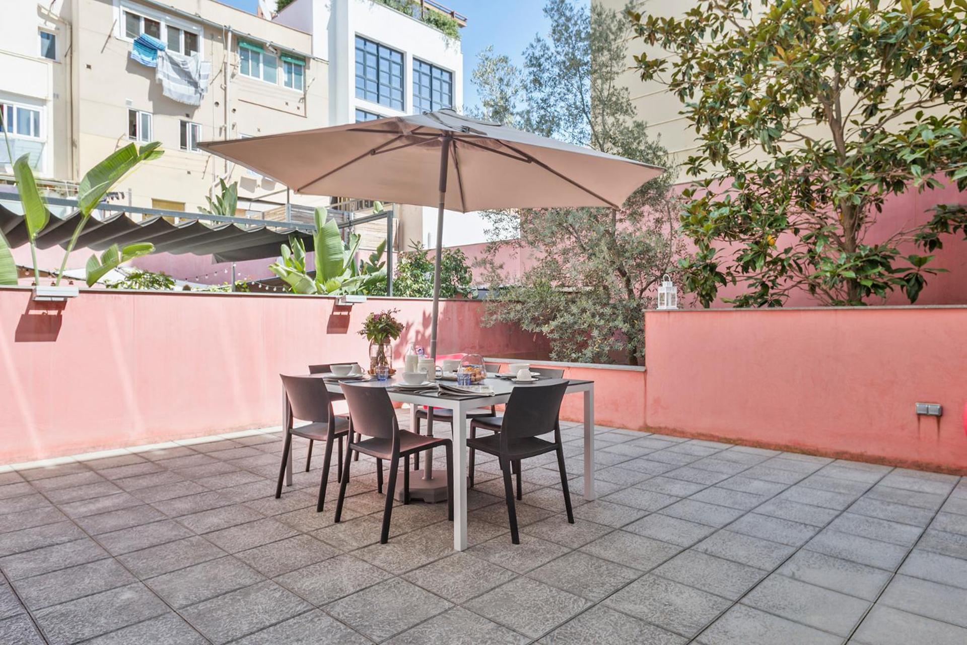Lugaris Rambla Apartments บาร์เซโลนา ภายนอก รูปภาพ