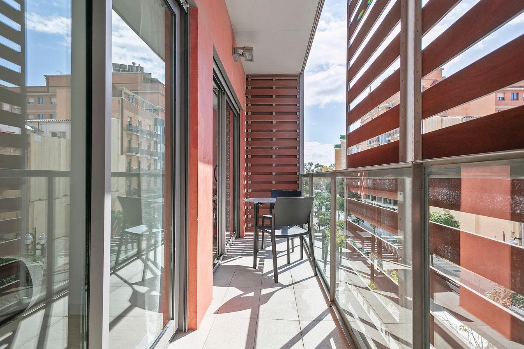 Lugaris Rambla Apartments บาร์เซโลนา ภายนอก รูปภาพ